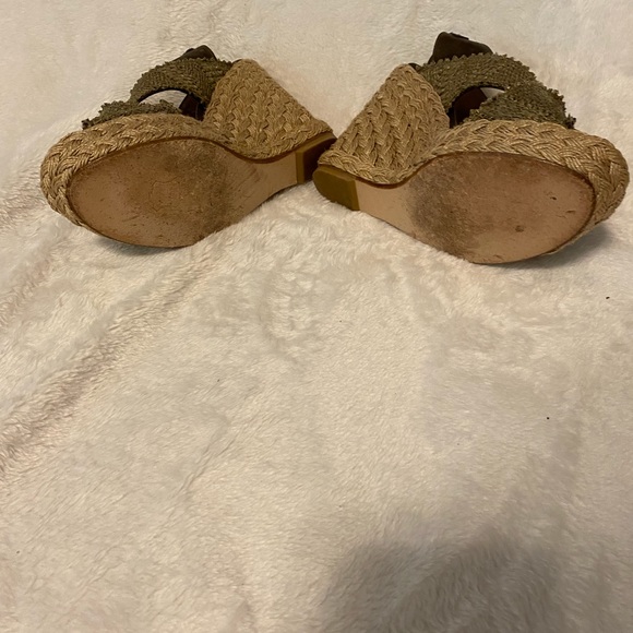 Stuart Weitzman wedge - Picture 3 of 5